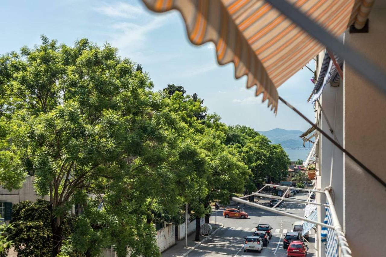 Apartments Cezar Split Bagian luar foto